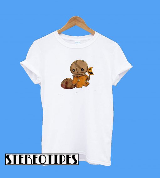 Halloween Trick R Treat Sam Gift and Merchandise T-Shirt