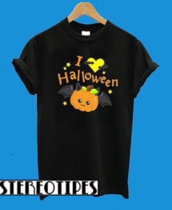 I Love Halloween- Cute Pumpkin Vampire T-Shirt